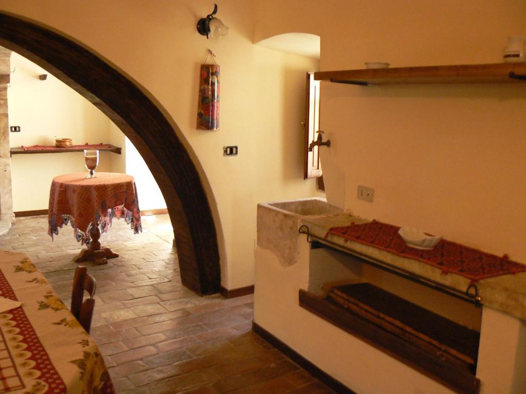 Residence Il Palazzo Santo Stefano Di Sessanio Pokoj fotografie