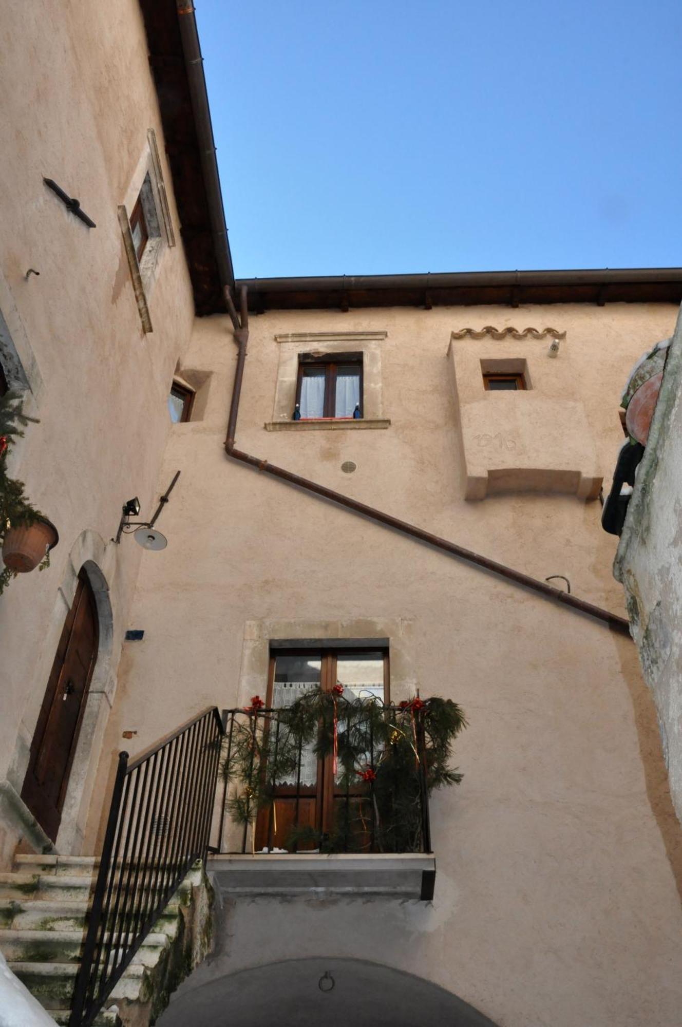 Residence Il Palazzo Santo Stefano Di Sessanio Exteriér fotografie